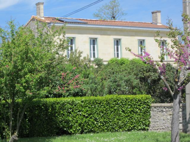 Gartenansicht der Villa Verena